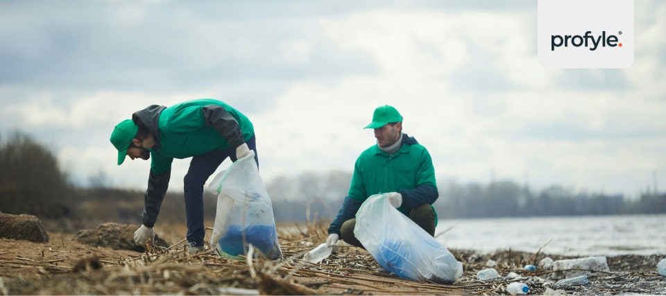 plastic waste collection